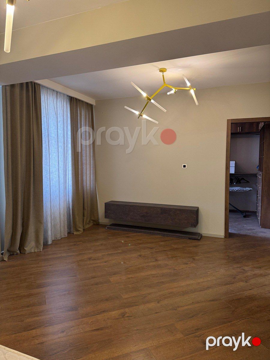 İcarəyə verilir 4 otaqlı yeni tikili 235 m² — Mənzil, Bakı (6)