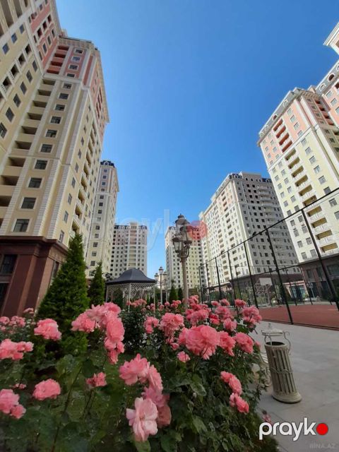 Satılır 4 otaqlı yeni tikili 165 m²
