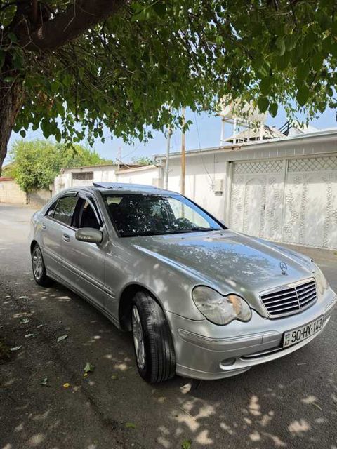 Mercedes C 180, 1.8 L, 2001 il, 346 160 km — Ucar