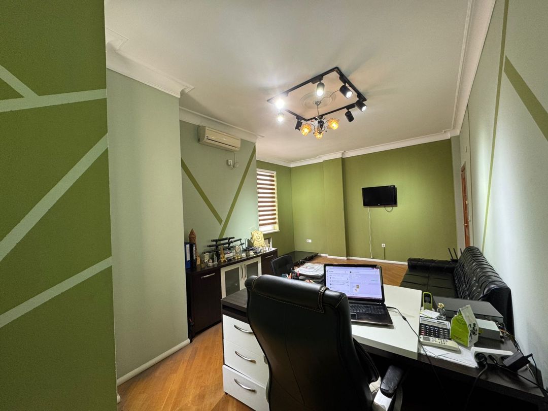 İcarəyə verilir 1 otaqlı ofis 25 m² — Ofis, Bakı
