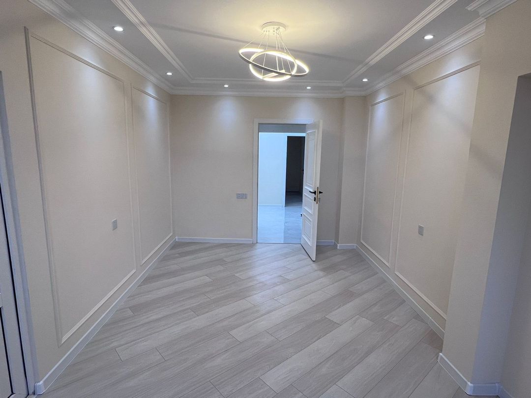 Satılır 4 otaqlı köhnə tikili 110 m² — Mənzil, Bakı (2)