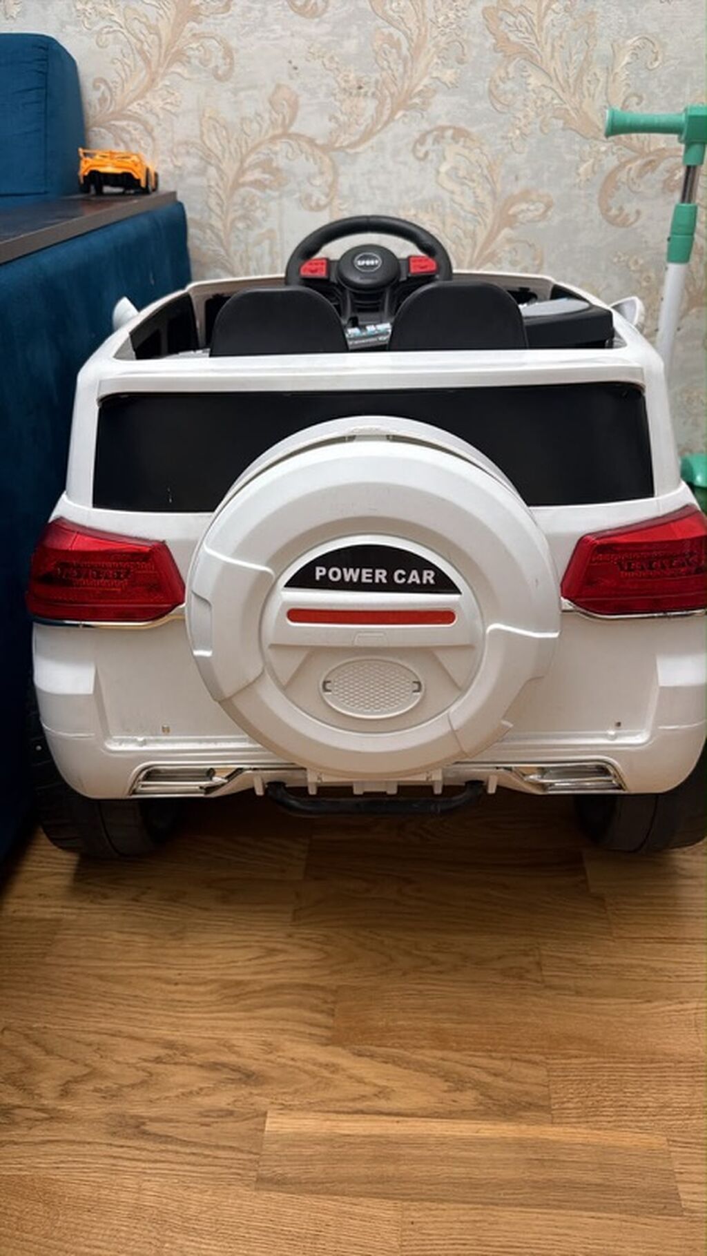 Uşaq üçün elektrikli minik avtomobili – ağ rəng, SUV tipli kuzov — Uşaq avtomobilləri, Xırdalan (3)