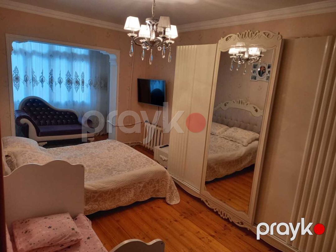 Satılır 4 otaqlı köhnə tikili 110 m² — Mənzil, Bakı (3)