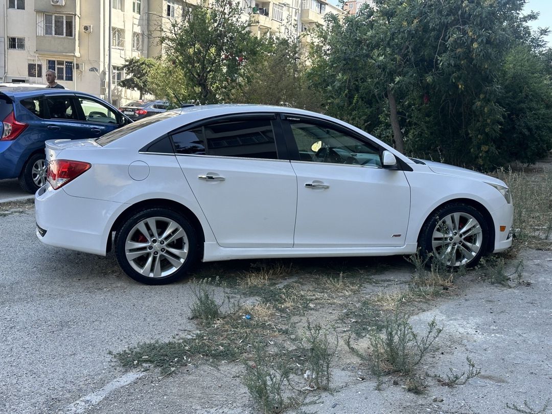 Chevrolet Cruze, 2015 il icarəsi — Avtomobil icarəsi, Bakı (5)