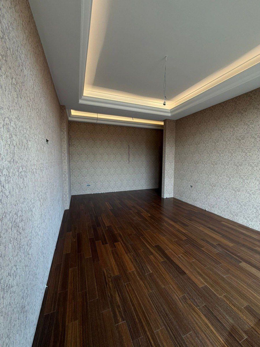 Satılır 4 otaqlı yeni tikili 200 m² — Mənzil, Bakı (8)
