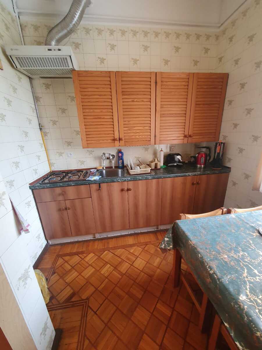 İcarəyə verilir 2 otaqlı köhnə tikili 77 m² — Mənzil, Bakı (8)