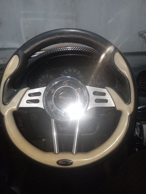 Momo sükanı — Bakı