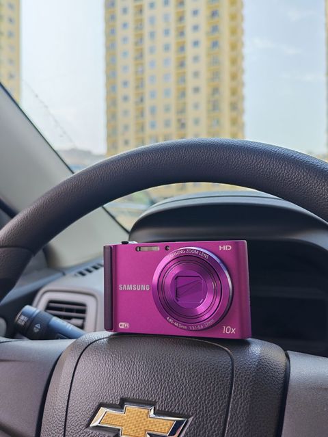 Samsung kompakt fotoaparat - Rəng: bənövşəyi/metalik - Linza: Samsung — Güzdək