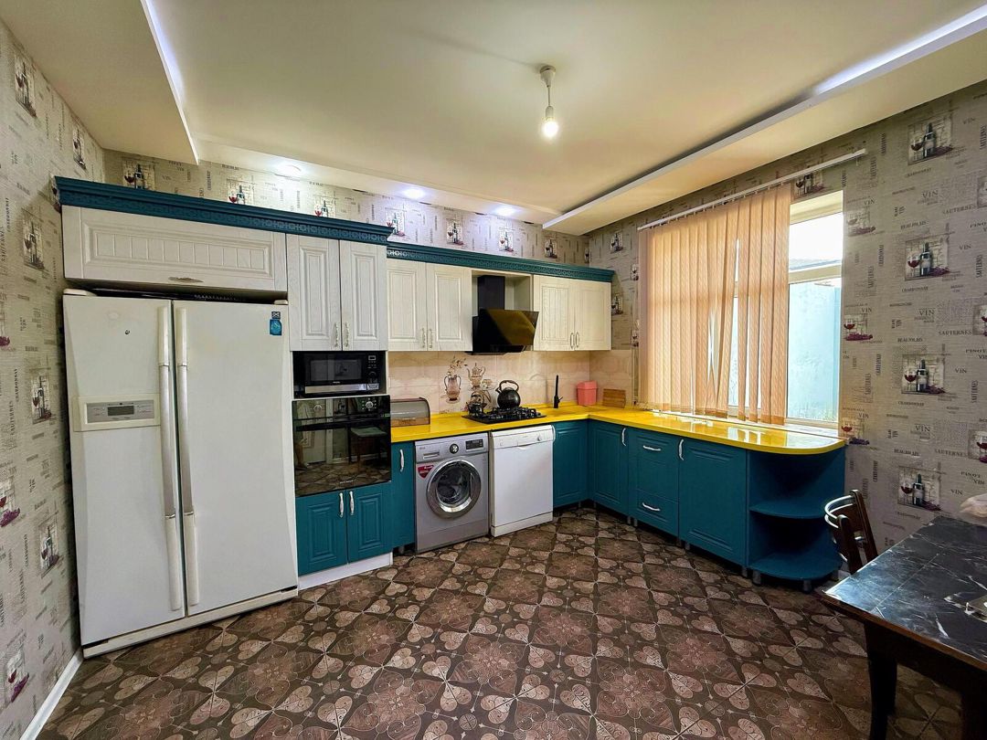 Satılır 8 otaqlı həyət evi/bağ evi 390 m² — Ev, villa, Bakı (9)