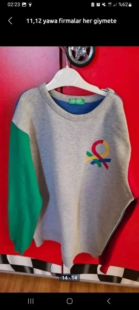 Uşaq geyim dəsti – 11–12 yaş Tərkib: - Sweatshirt: boz rəngdə — Digah