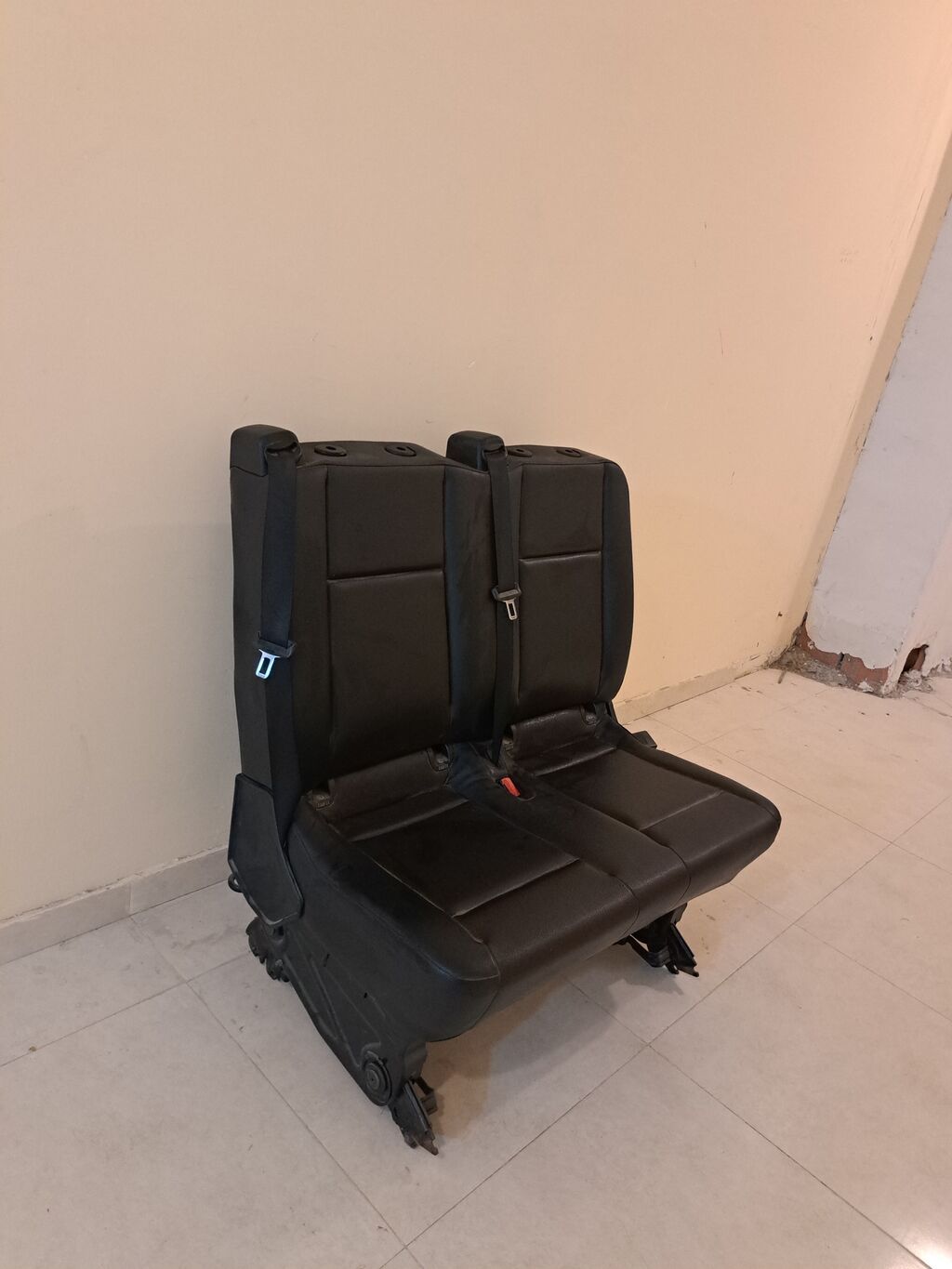 Mersedes Vito.Viano ikiyerlik arxa avtomobil oturacağı - Material — Salon detalları, Masazır (2)
