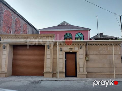 Satılır 5 otaqlı həyət evi/bağ evi 240 m²