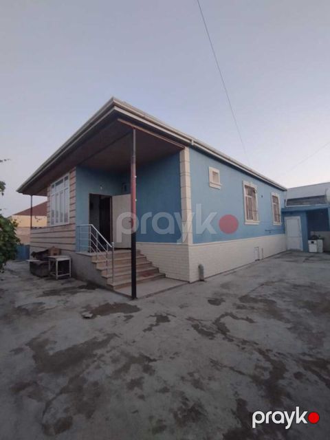 Satılır 4 otaqlı həyət evi/bağ evi 120 m²