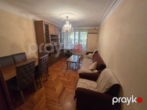 İcarəyə verilir 2 otaqlı köhnə tikili 66 m²