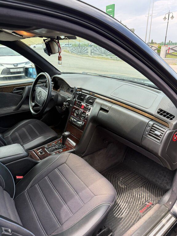 Mercedes E 300, 3.0 L, 1997 il, 495 658 km — Avtomobillər, Bakı (11)