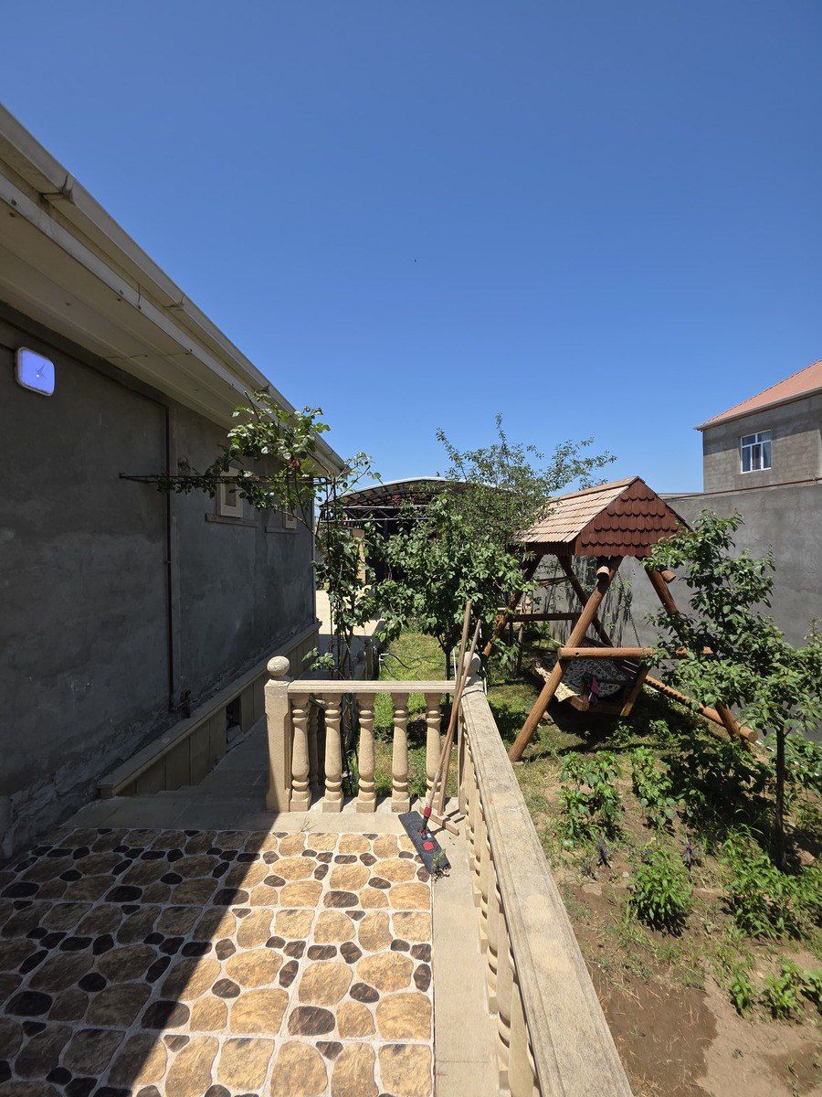 Satılır 4 otaqlı həyət evi/bağ evi 200 m² — Ev, villa, Bakı (7)