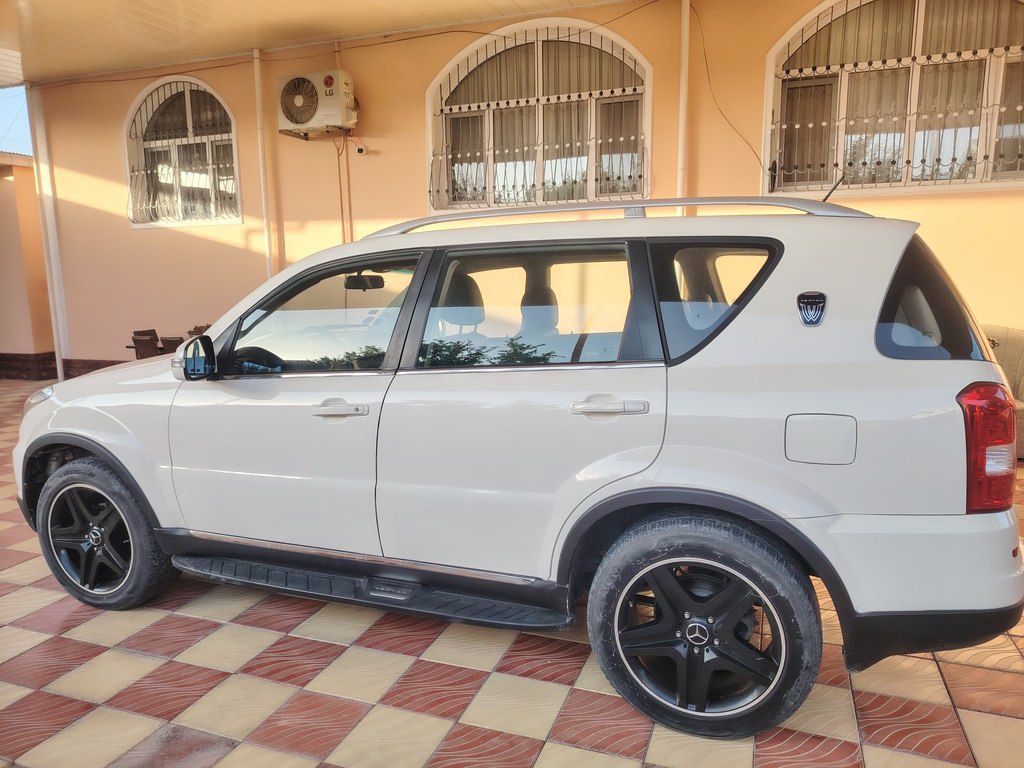 Ssang Yong Rexton, 3.2 L, 2014 il, 155 168 km — Avtomobillər, Bakı (2)