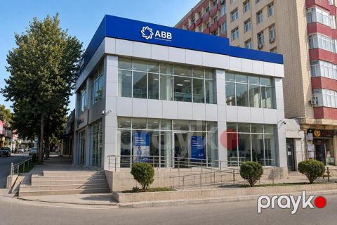 Satılır obyekt 320 m²