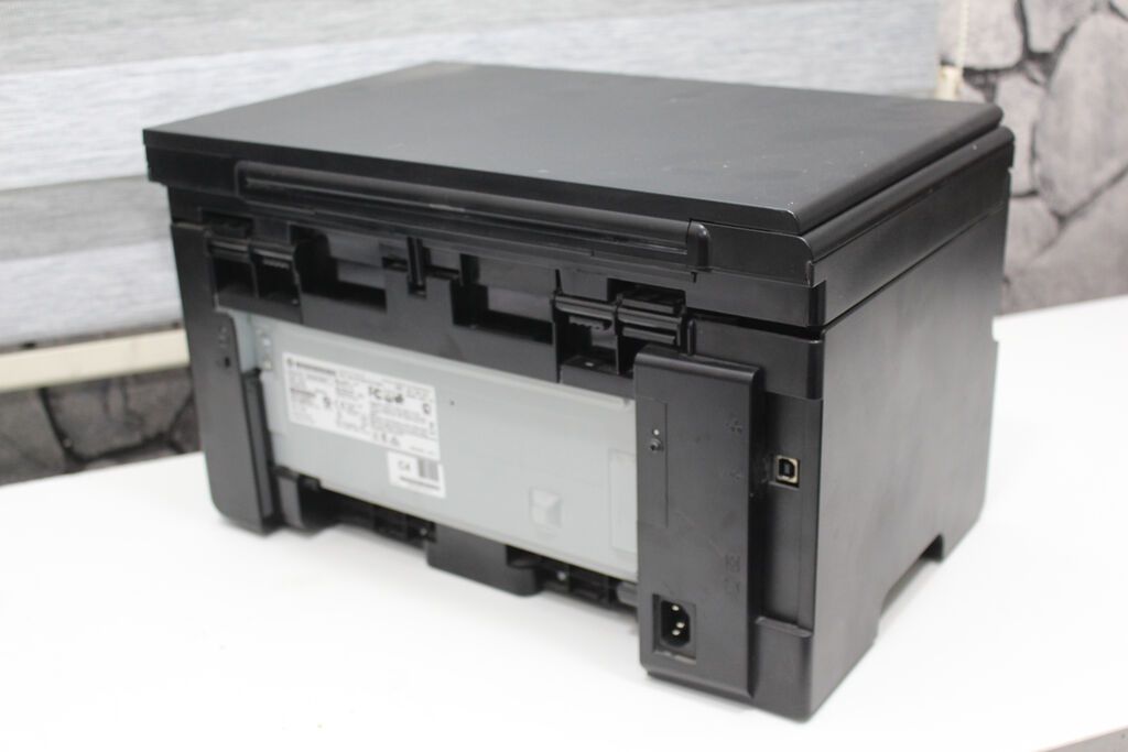 Lazer ağ-qara printer, kseroks, skaner. Tam işləkdir., problemi — Printerləri, Bakı