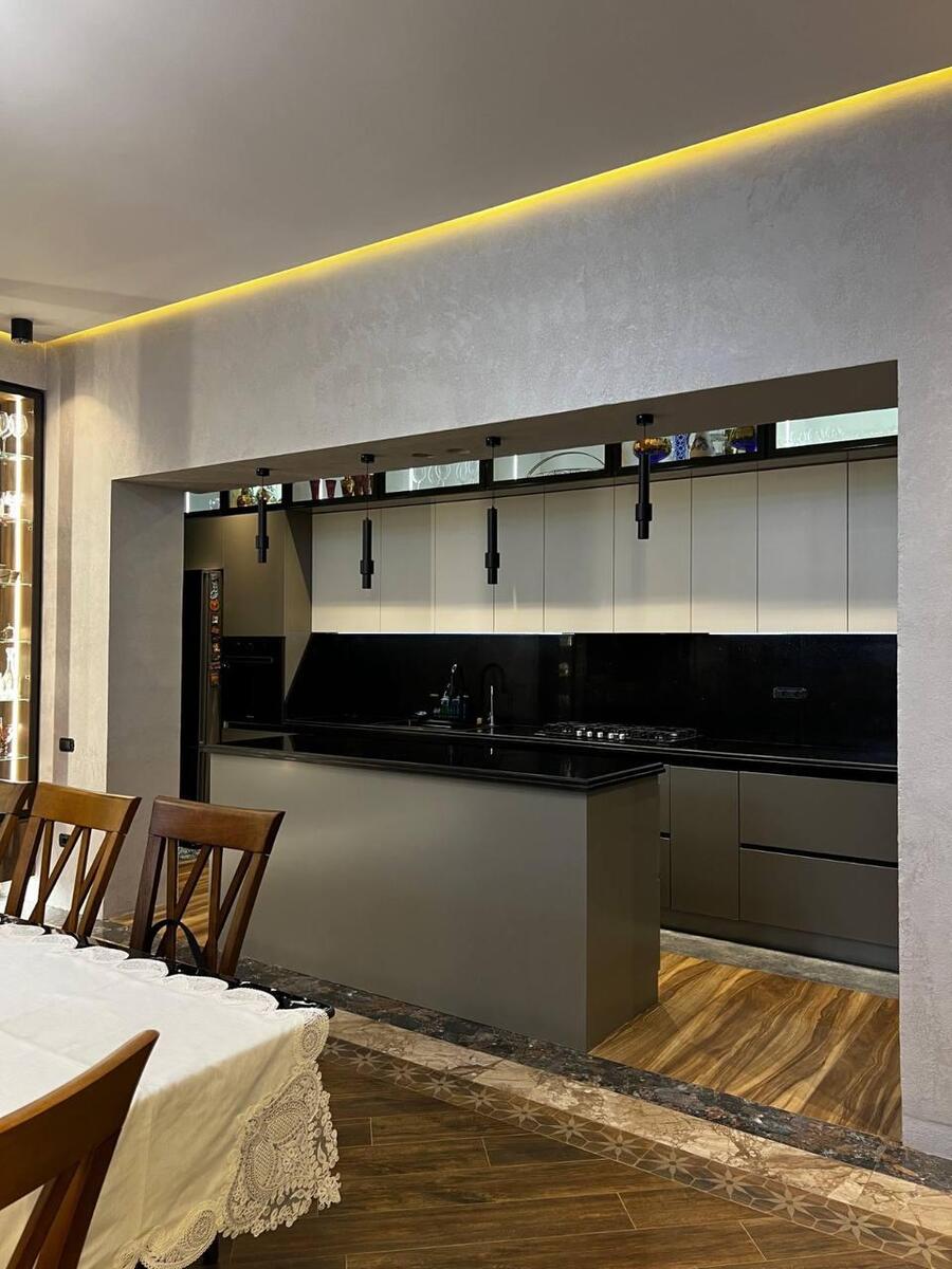 Satılır 7 otaqlı həyət evi/bağ evi 800 m² — Ev, villa, Bakı (6)