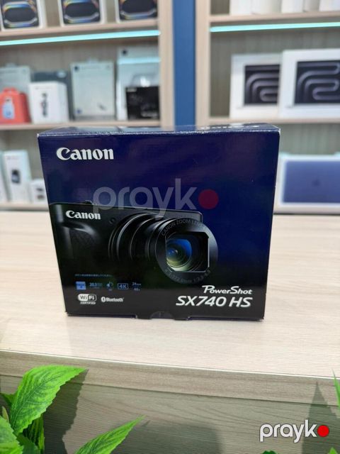 Fotoaparat Canon PowerShot SX740 HS