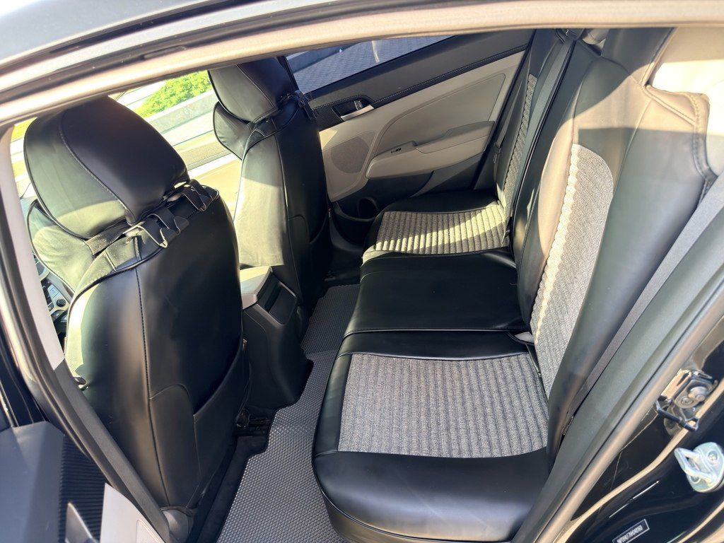 Hyundai Elantra, 2.0 L, 2016 il, 168 000 km — Avtomobillər, Bakı (10)
