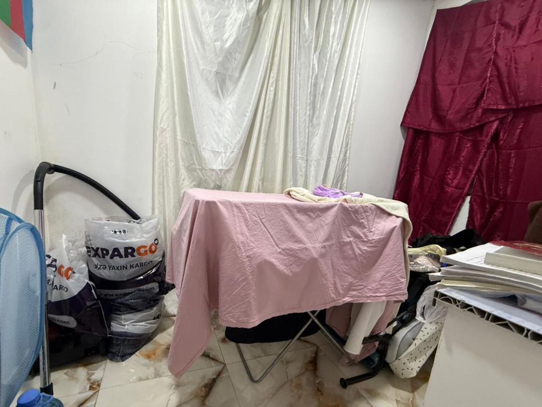 Satılır 2 otaqlı köhnə tikili 50 m² — Mənzil, Bakı (10)
