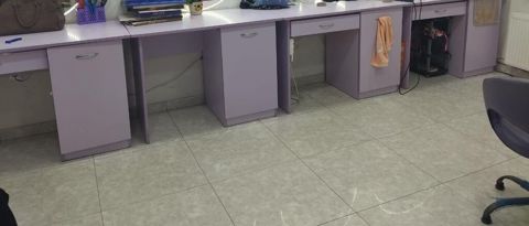 3eded salon ucun masa satilir‼ Her biri 40 azn Sumqayit(gulu) Aysel — Bakı