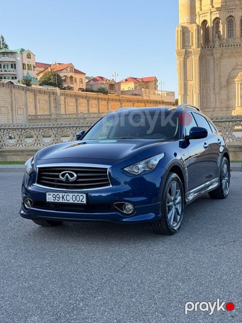 Infiniti FX37, 3.7 L, 2013 il, 223 000 km
