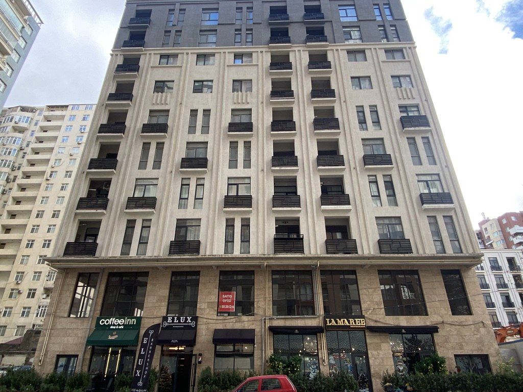 Satılır 4 otaqlı yeni tikili 231 m² — Mənzil, Bakı (7)