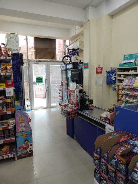Satılır obyekt 140 m² — Bakı
