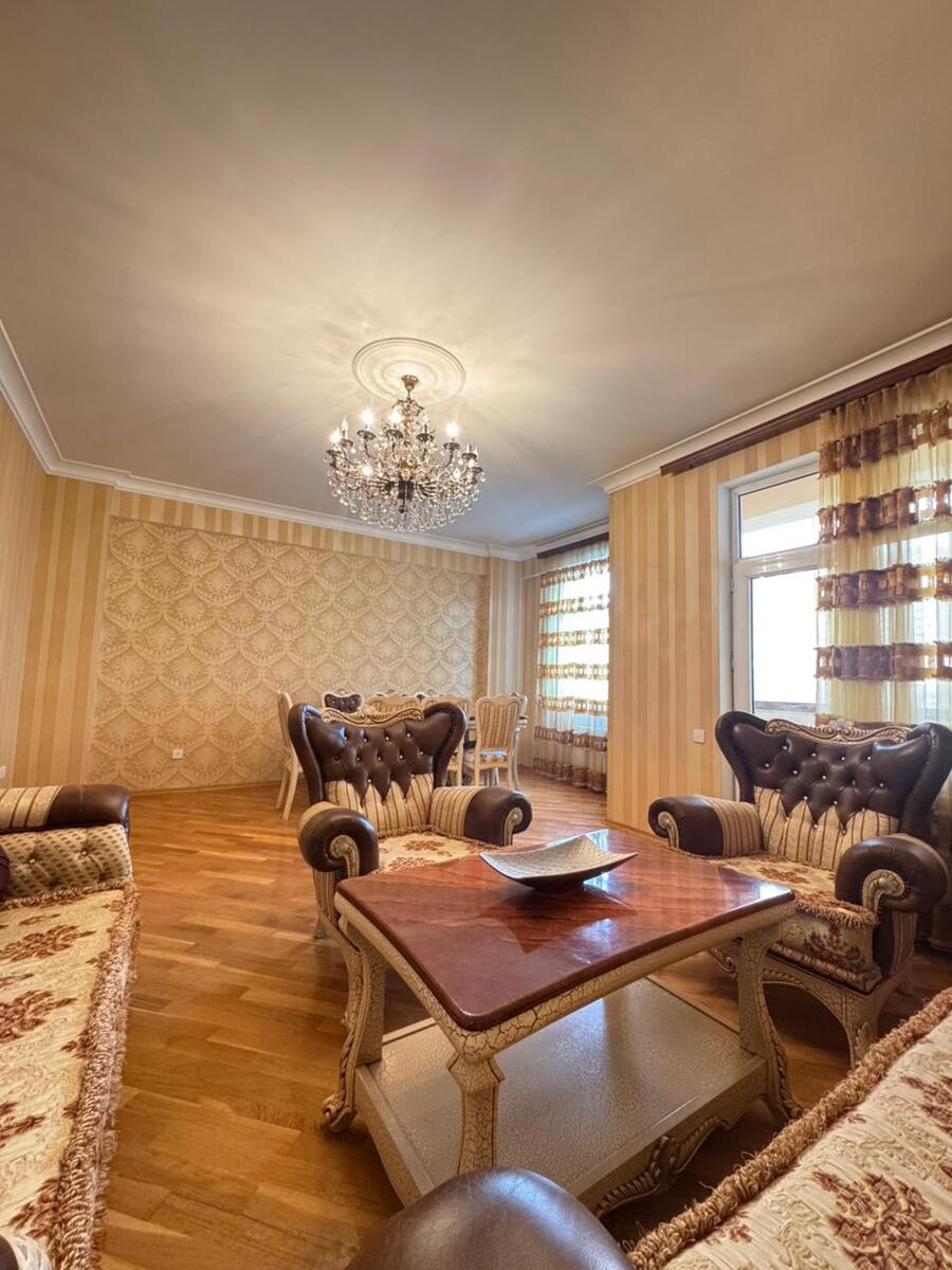 Satılır 3 otaqlı yeni tikili 135 m² — Mənzil, Bakı (4)
