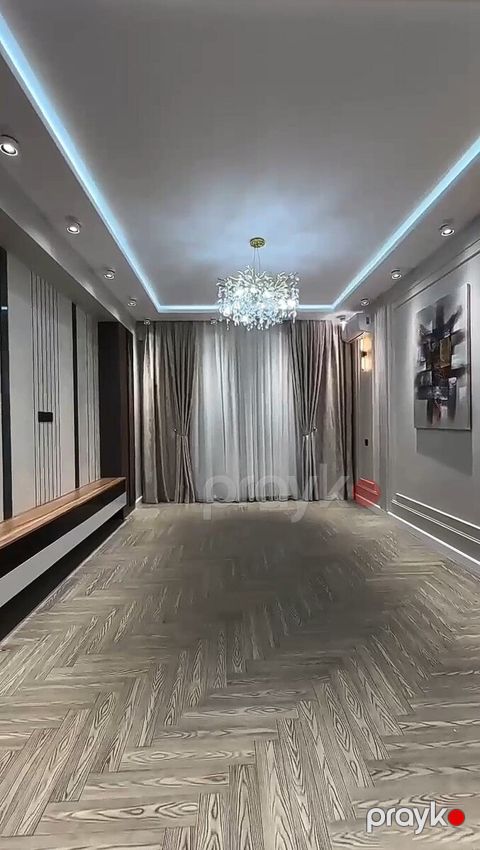 Satılır 3 otaqlı yeni tikili 137 m²