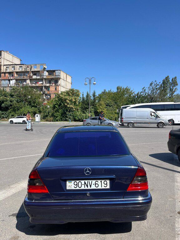 Mercedes C 200, 2.0 L, 1998 il, 339 000 km — Avtomobillər, Bakı (2)