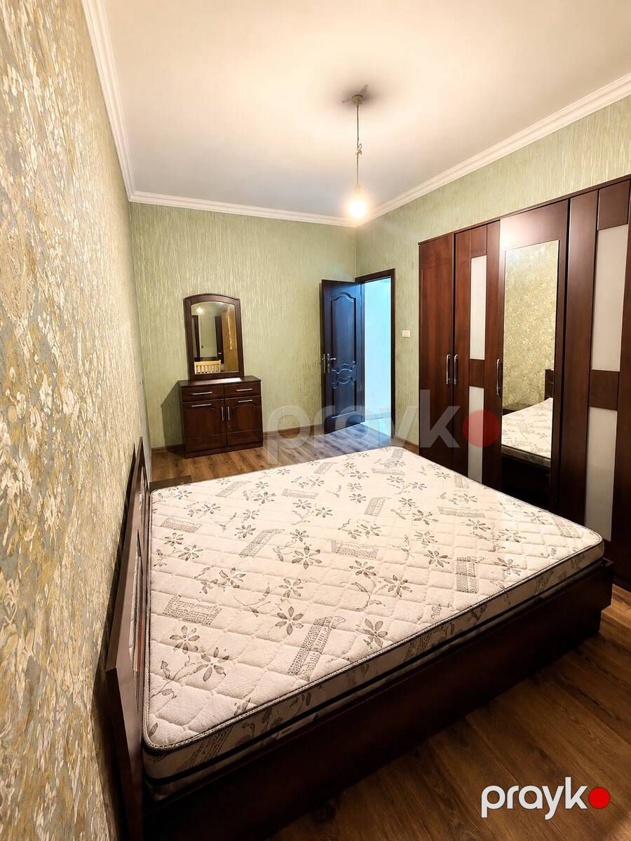 Satılır 5 otaqlı köhnə tikili 120 m² — Mənzil, Bakı (3)