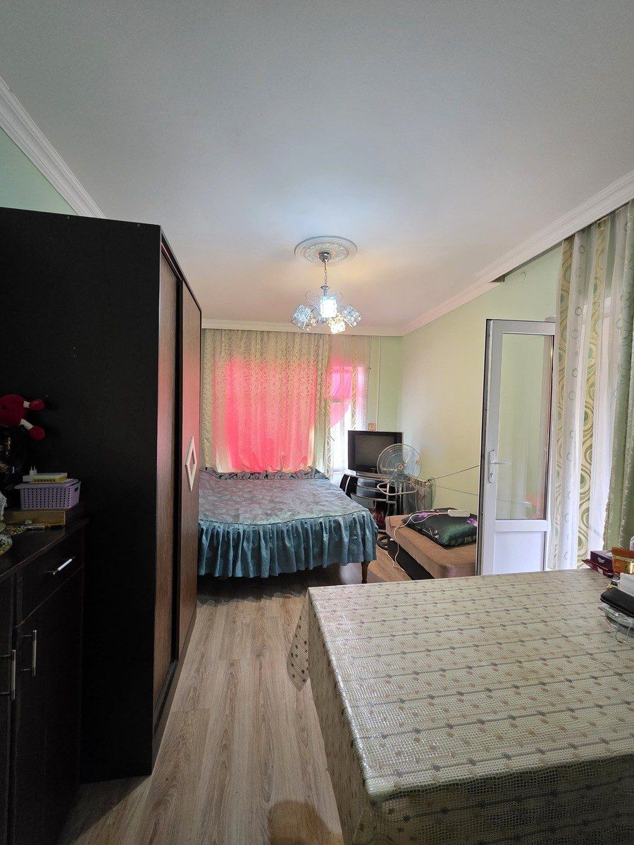 Satılır 1 otaqlı köhnə tikili 35 m² — Mənzil, Bakı (5)