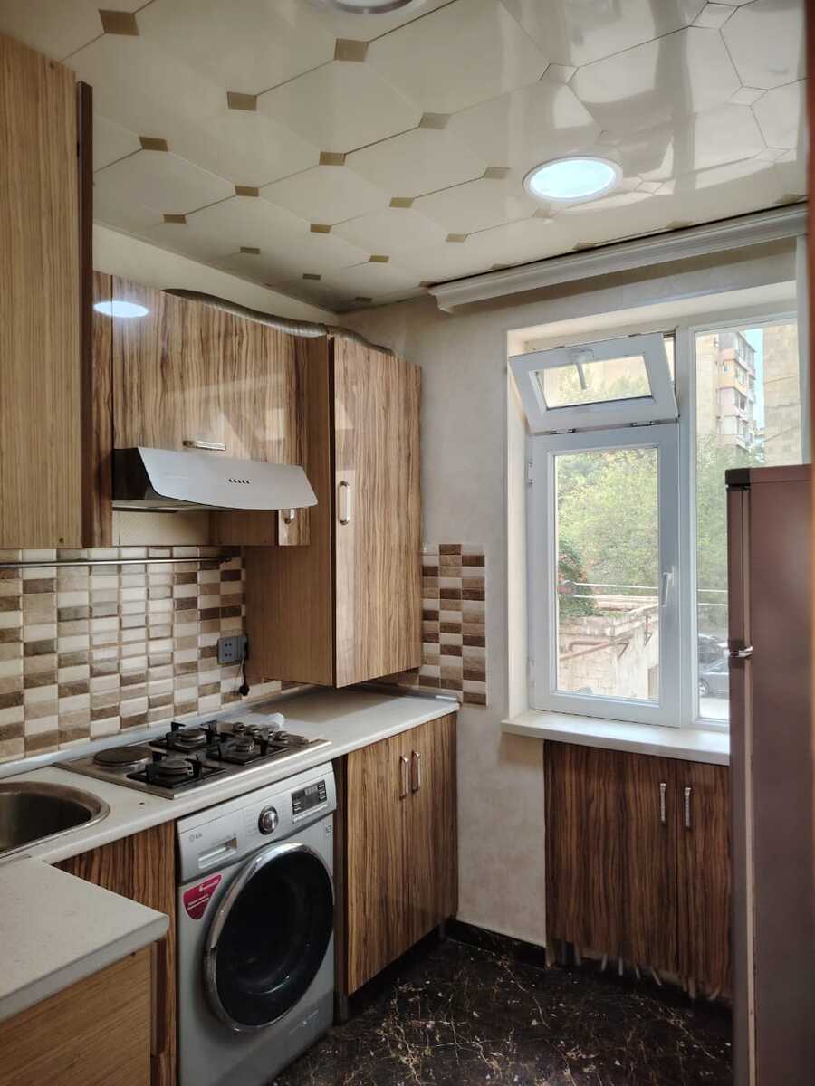 Satılır 2 otaqlı köhnə tikili 45 m² — Mənzil, Bakı (10)