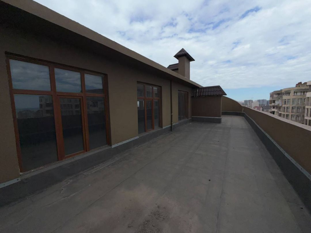 Satılır 10 otaqlı yeni tikili 1000 m² — Mənzil, Bakı (4)