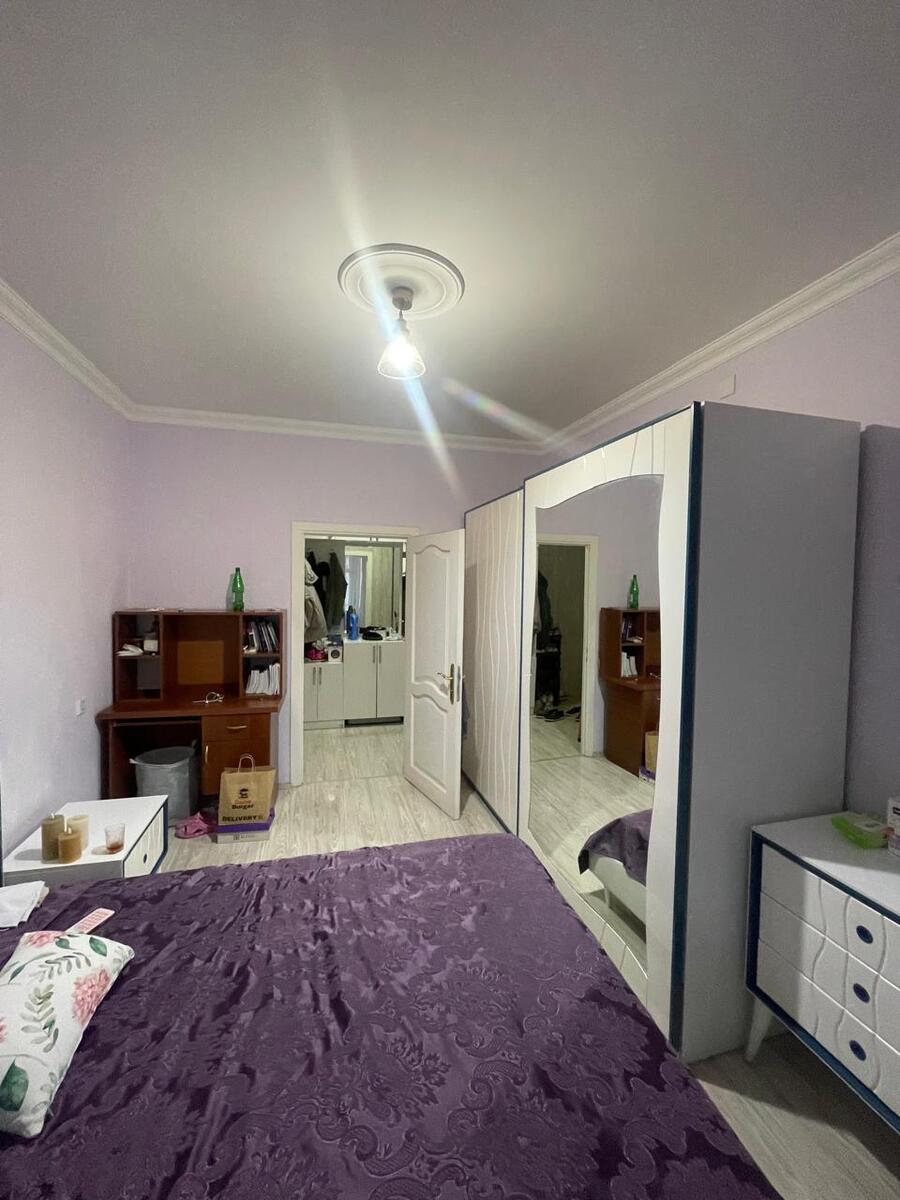 Satılır 4 otaqlı köhnə tikili 100 m² — Mənzil, Bakı (6)