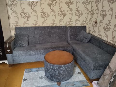 Künc divan baza var açılır.+ Jurnalın.qiymət 200.unvan Xirdalan By SS — Bakı