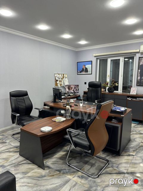 İcarəyə verilir 4 otaqlı ofis 80 m² — Bakı