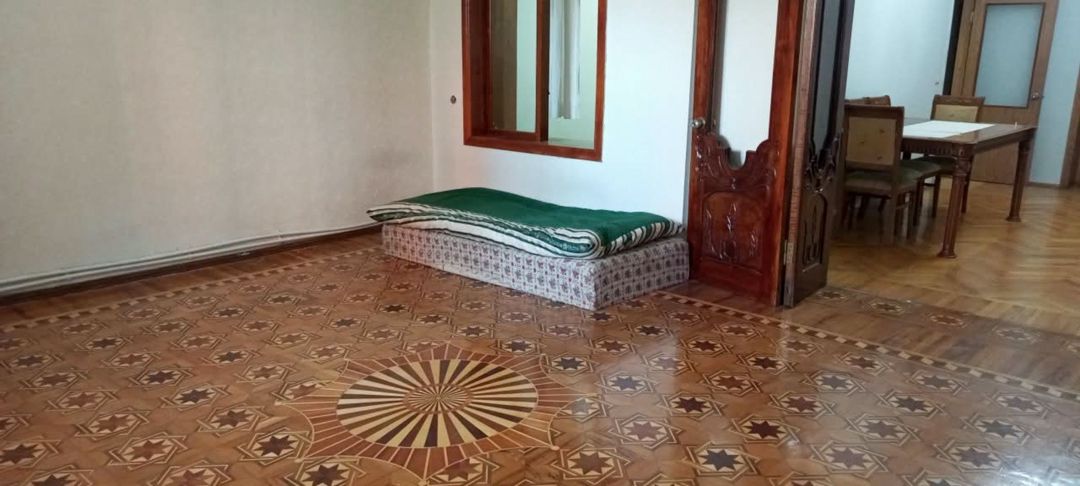 İcarəyə verilir 4 otaqlı köhnə tikili 90 m² — Mənzil, Bakı (5)
