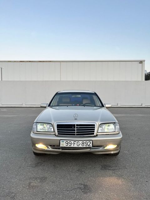 Mercedes C 220, 2.2 L, 1999 il, 345 000 km — Bakı