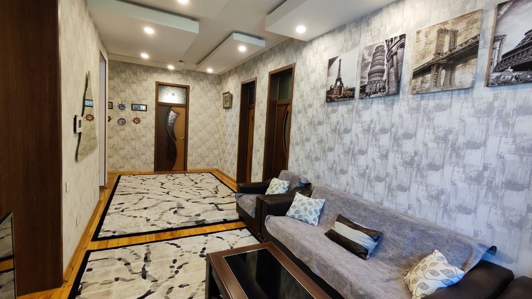 Satılır 7 otaqlı həyət evi/bağ evi 450 m² — Ev, villa, Bakı (9)