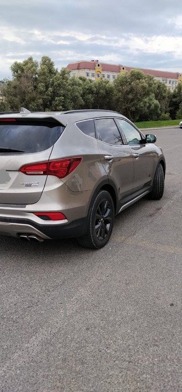 Hyundai Santa Fe, 2.0 L, 2018 il, 180 000 km — Avtomobillər, Bakı (4)