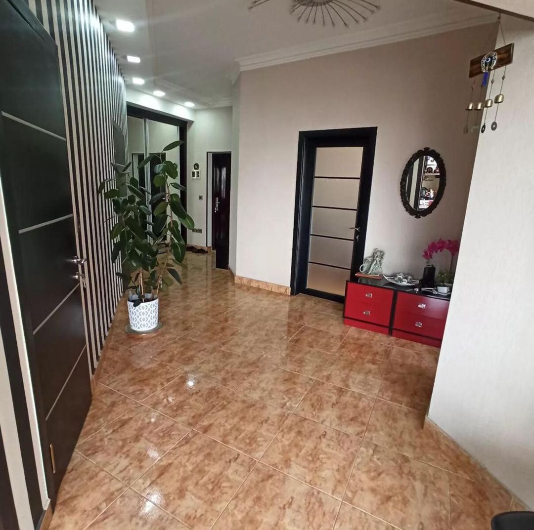 Satılır 2 otaqlı yeni tikili 70 m² — Mənzil, Bakı (2)