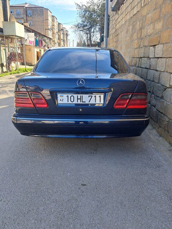 Mercedes E 200, 2.0 L, 2000 il, 440 000 km — Avtomobillər, Siyəzən (2)