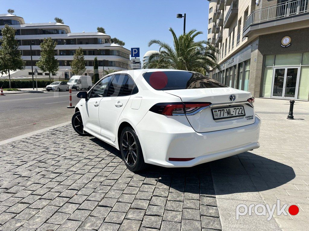 Toyota Corolla, 1.8 L, 0.85 kWh, 2024 il, 62 000 km — Avtomobillər, Bakı (7)