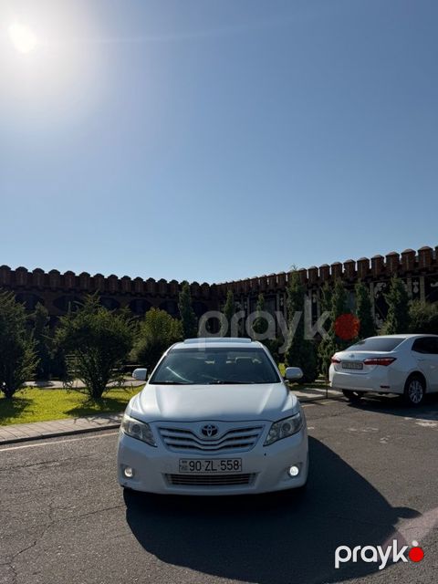 Toyota Camry, 2.4 L, 2009 il, 210 000 km