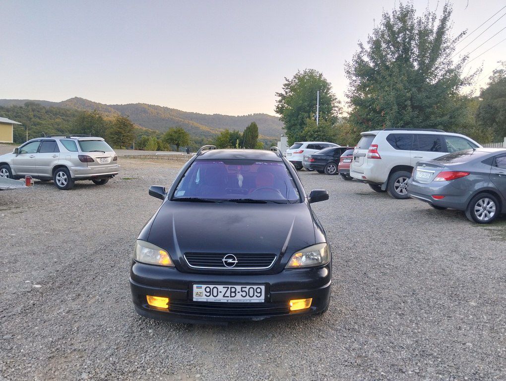 Opel Astra, 1.8 L, 2003 il, 256 884 km — Avtomobillər, Quba